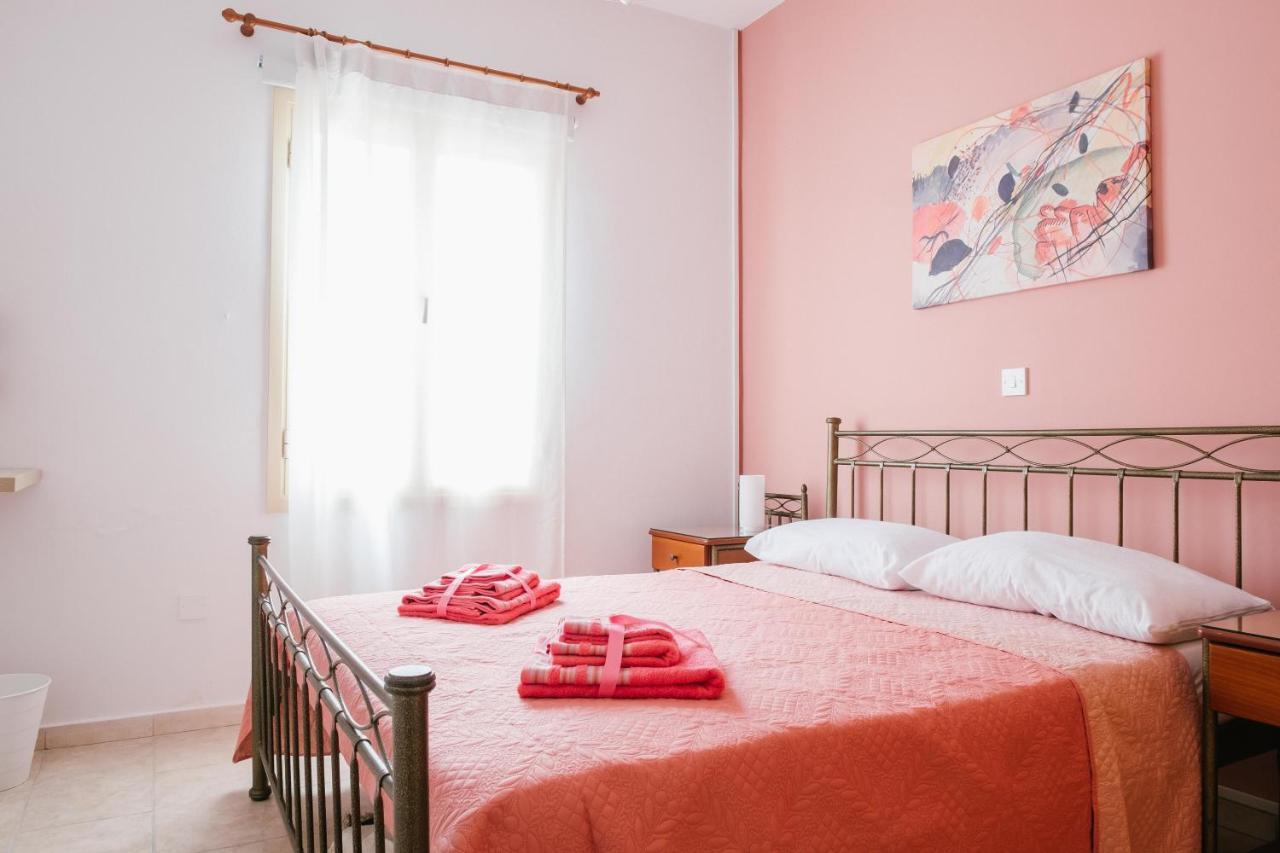 Aphrodite Gardens No.9 Luxury Apt Paphos Extérieur photo